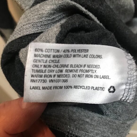 $3/30 or FREE with Purchase over $30Classic Mossimo Black & Gray Long Sleeve Top - Picture 5 of 8